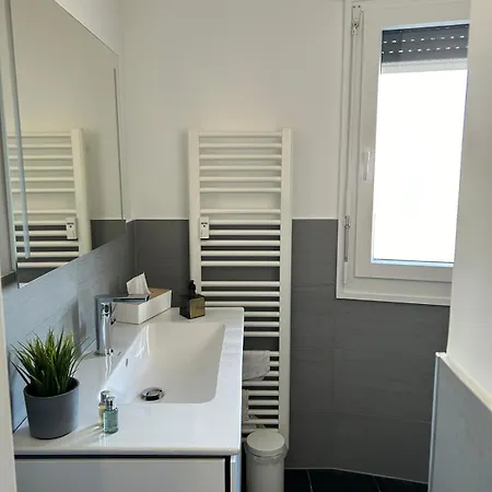 Apartamento Baseliving Luxury - Near Esc - Bahnhof Sbb - St Jakob *